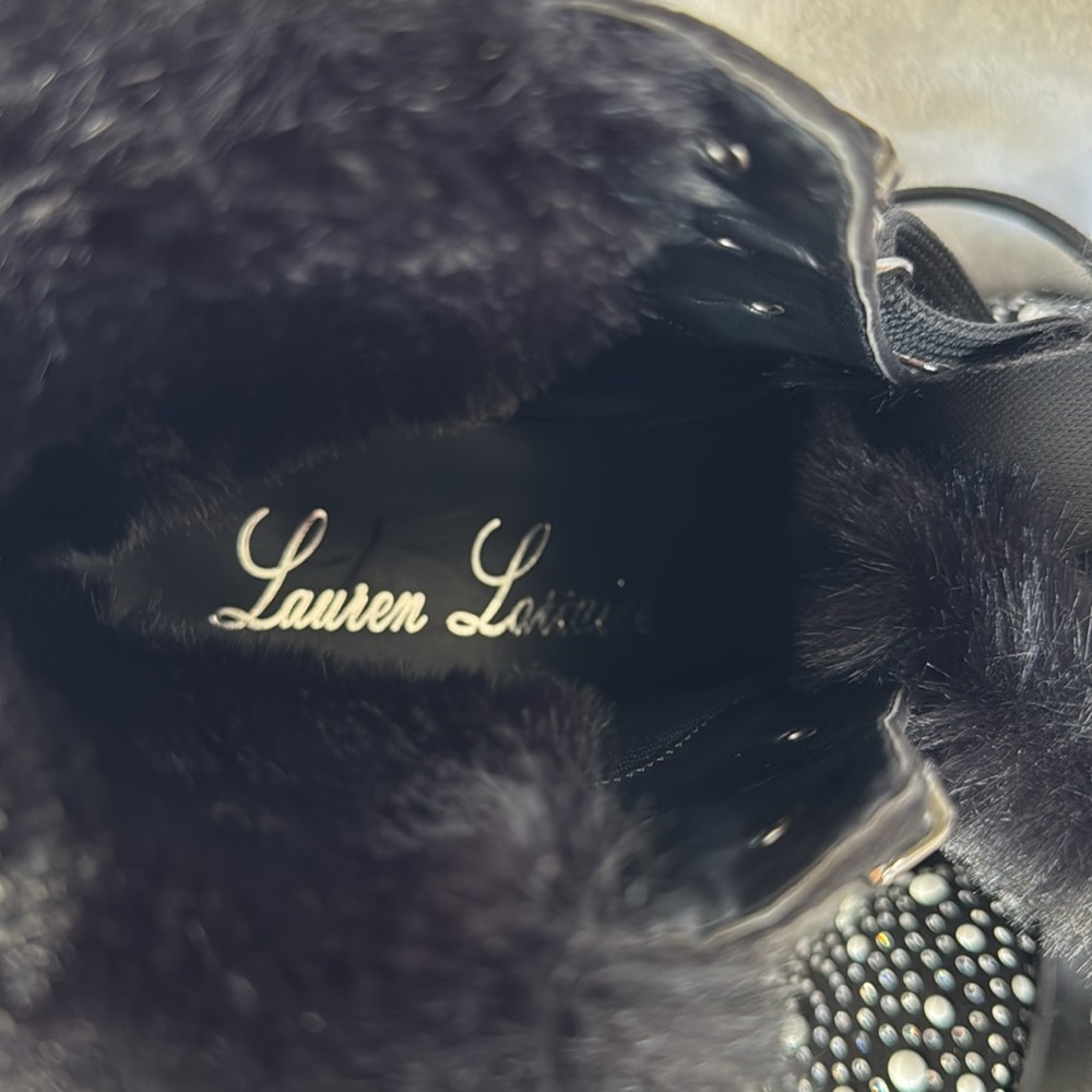 LAUREN LORRAINE PEARL-AND RHINESTONE FUR HEELED BOOTIE SIZE 6 - Picture 7 of 9